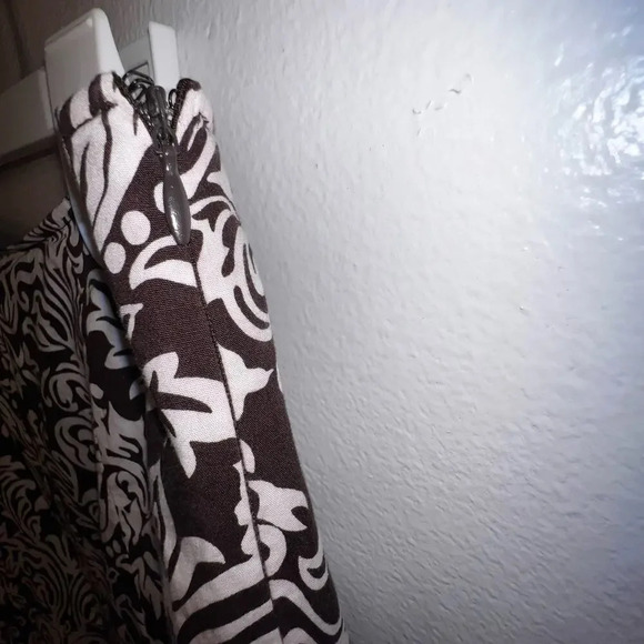 Signature by Bobby bee,12, Brown, white floral contrast, brown white striped hem - Picture 6 of 9